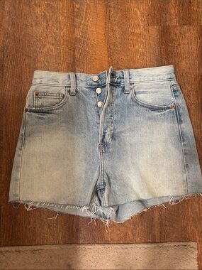 Cello Light Blue Denim Button-Front Jean Shorts with Frayed Hem